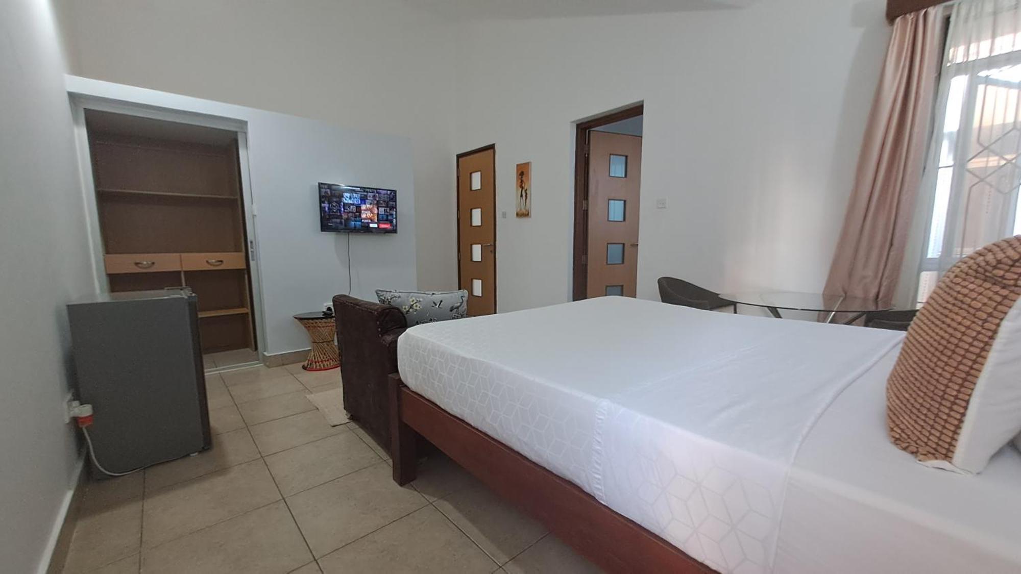 Ary Homestay Nyali- Behind City Mall Nyali Beach Exterior photo